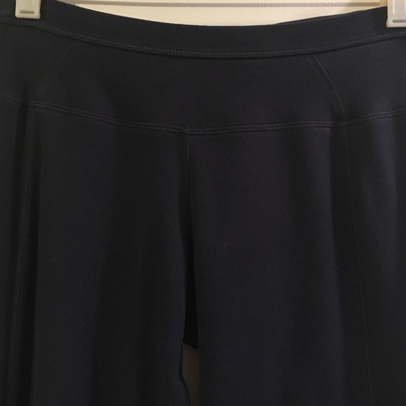 Nike black leggings - Picture 2 of 4