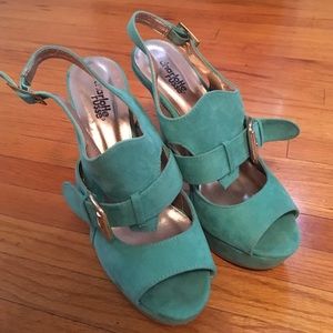 Teal Charlotte Russe Heals