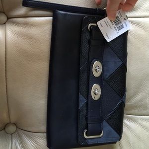 Large coach wristlet/wallet