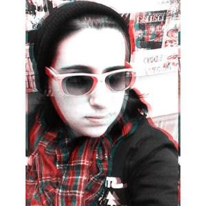 Meet your Posher, Priscilla