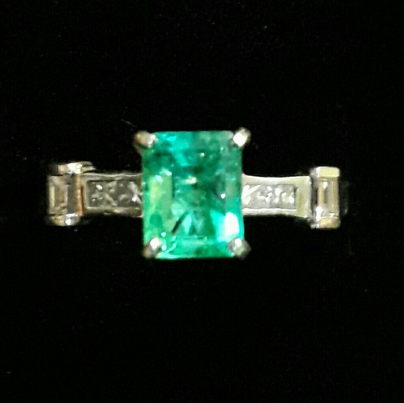 Colombian emerald and diamond ring - Picture 5 of 9