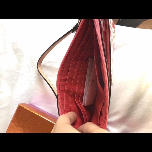 Coach Wristlet - Picture 4 of 4