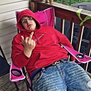 Meet your Posher, Tony