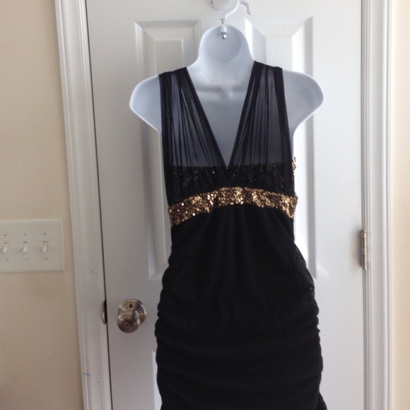 Small - Picture 4 of 4