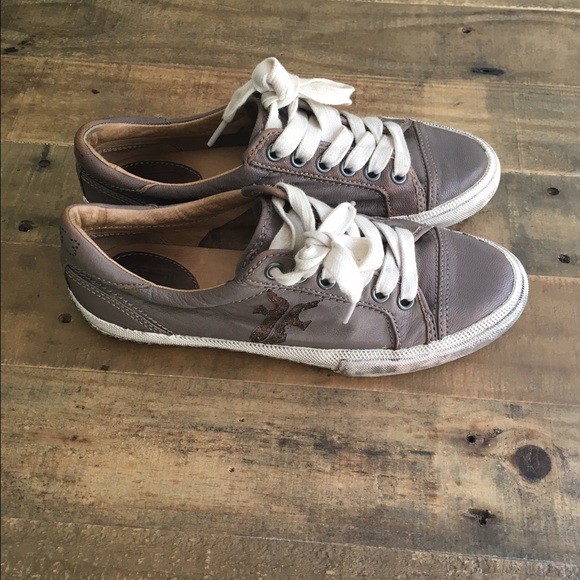 Frye Kira Low Top Lace Up sz 6.5 Grey