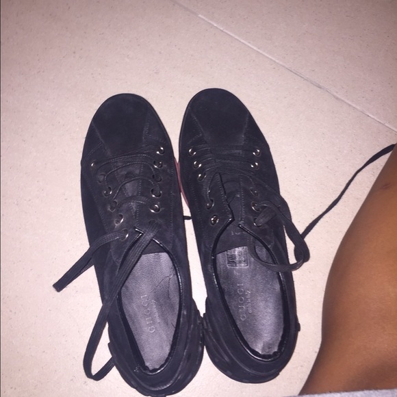 GUCCI SHOES AUTHENTIC (Aventura Mall)