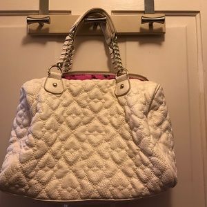 Cream/off white Betsey Johnson purse.