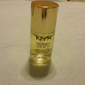 NYX honey dew me up primer.