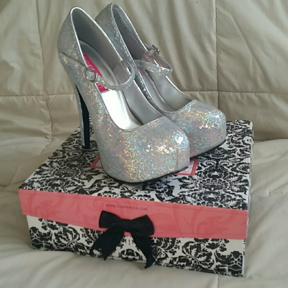 Bordello Teeze Platform High Heels