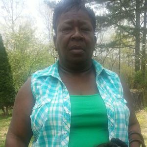 Meet your Posher, Cynthia