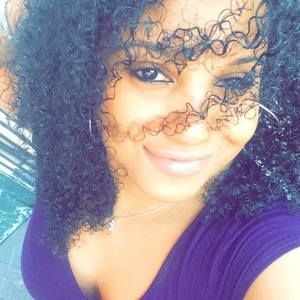 Meet your Posher, Jasmine