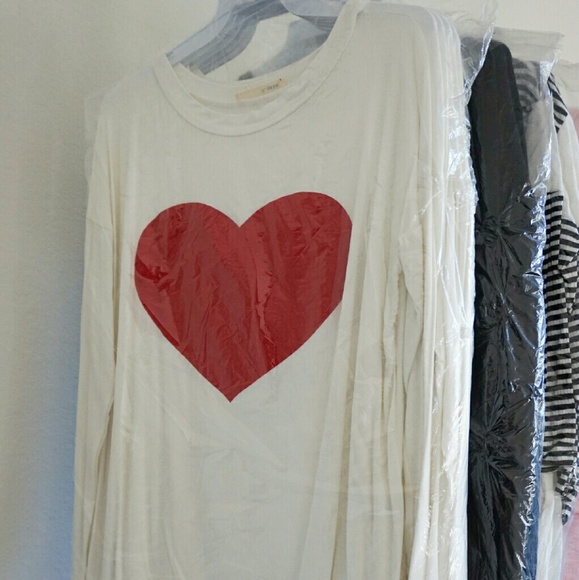 White Heart Top - Picture 5 of 5