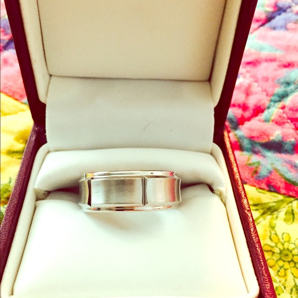 Tungsten Men's Wedding Band NWOT