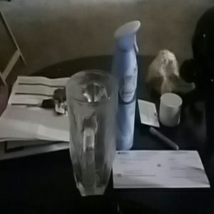 Meet your Posher, Charles