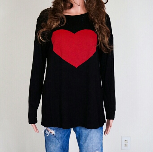 Black Heart Top - Picture 3 of 8