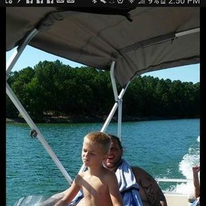 Meet your Posher, Joshua