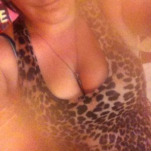 Leopard print tank top