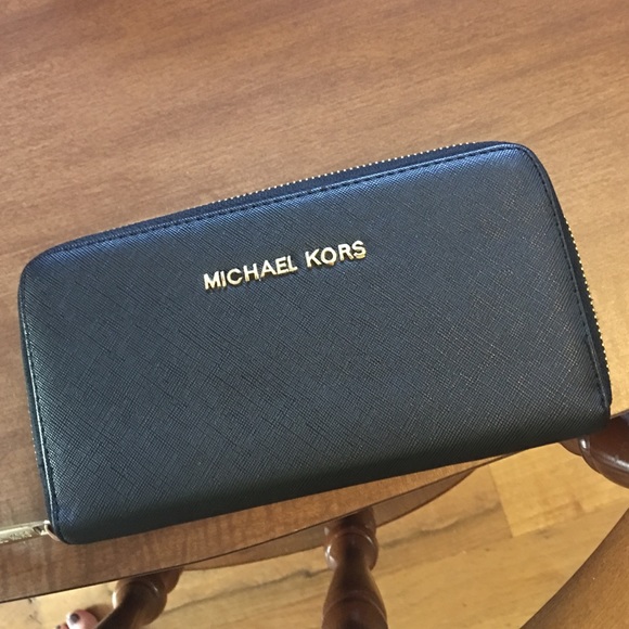 Michael Kors look alike wallet