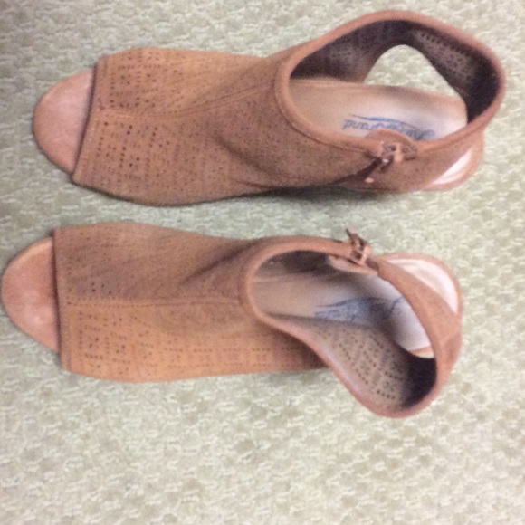 Cute wedges