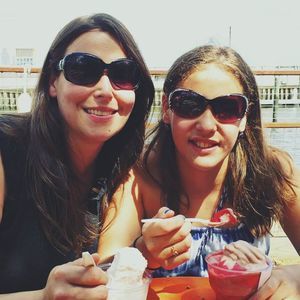 Meet your Posher, Essej