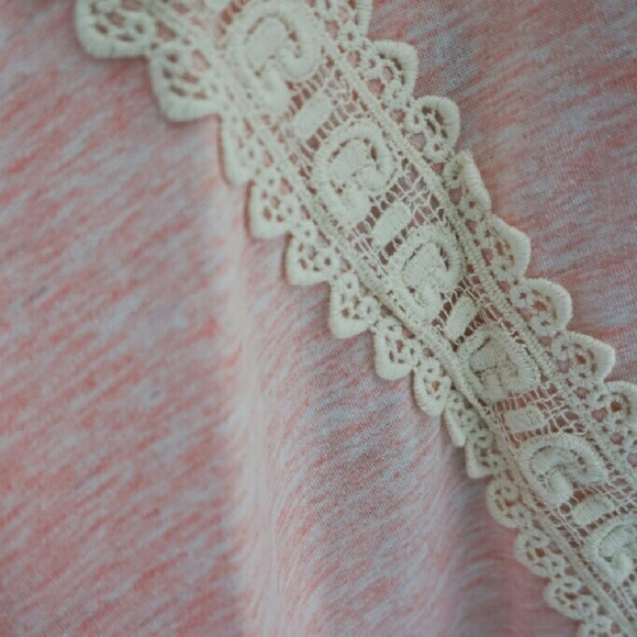 Pink Tunic with Lace Detail - Picture 4 of 5