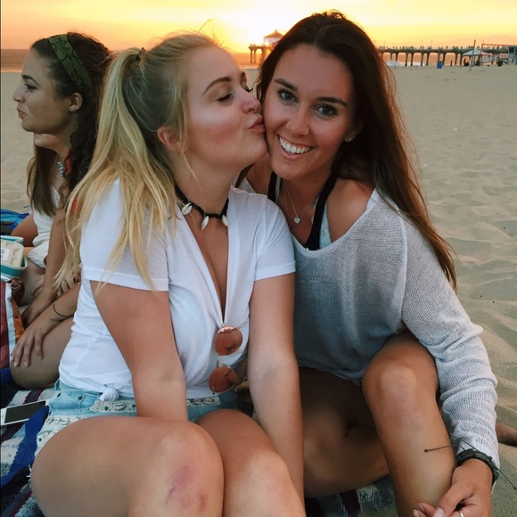 Meet your Posher, Cam