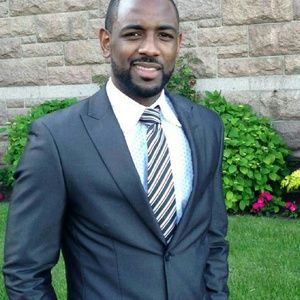 Meet your Posher, Luis