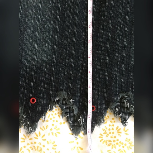 Black Denim Skirt - Like New! - Picture 4 of 4