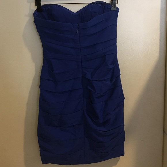 BCBG Maxazria - Picture 2 of 3