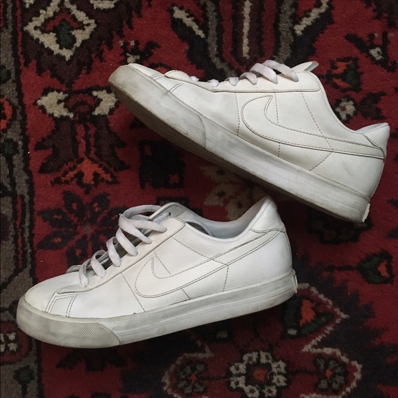 White Nike Sneakers