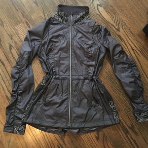 Lululemon lucent jacket