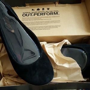 Merrill Mimix Bond flat