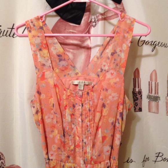 Spring dress - Picture 2 of 2