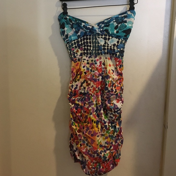 Nicole Miller Strapless dress