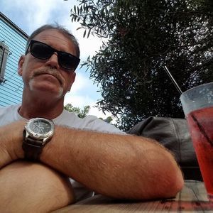 Meet your Posher, Douglas