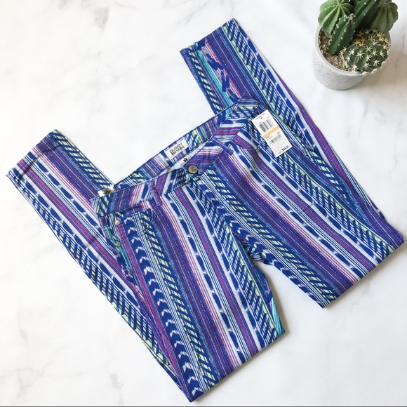 Celebrity Pink Pants - Vintage Print Low Rise Skinny Jeans