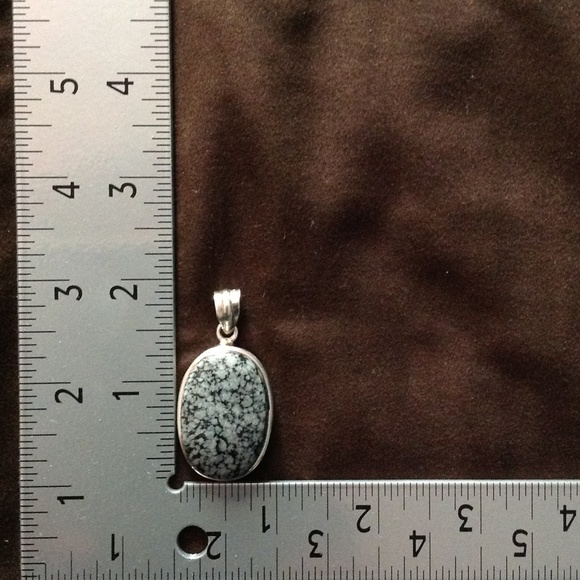 Snowflake obsidian oval pendant in .925 silver - Picture 4 of 4