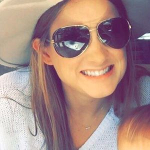 Meet your Posher, Katrina