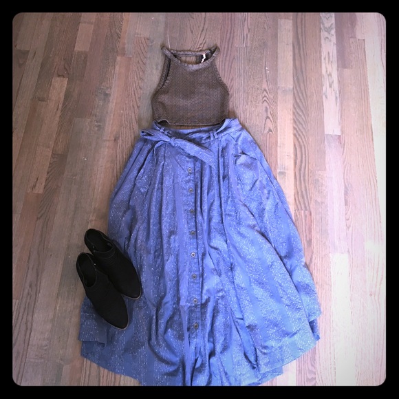 Flowy blue skirt from free people. - Picture 2 of 3