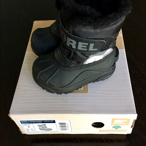 Sorel Snow Commanders! Toddler size 7