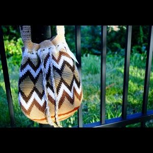 Shoulder bag hand-woven in Colombia (Boho style)