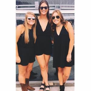 Meet your Posher, Bailey