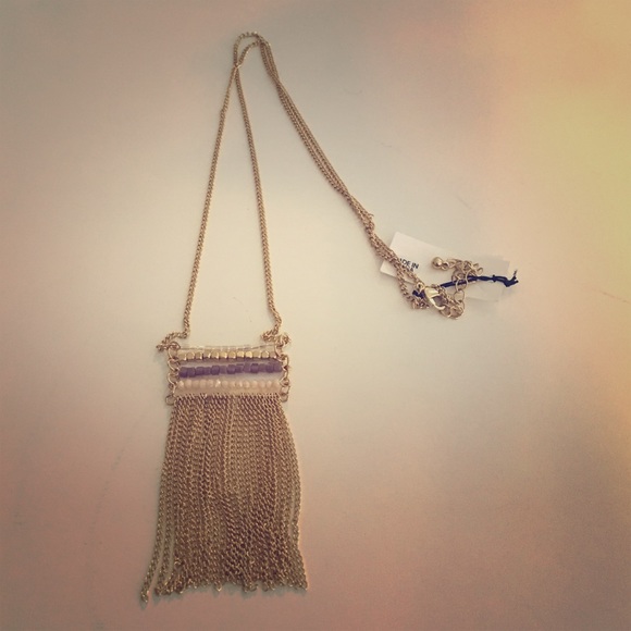 Gold necklace with pink and purple detail - Picture 1 of 1