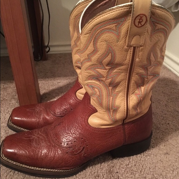 Tony Lama - Picture 2 of 4