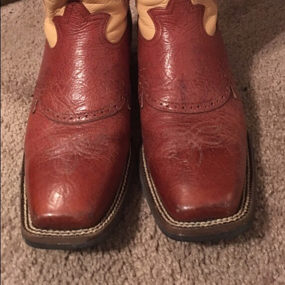 Tony Lama - Picture 3 of 4