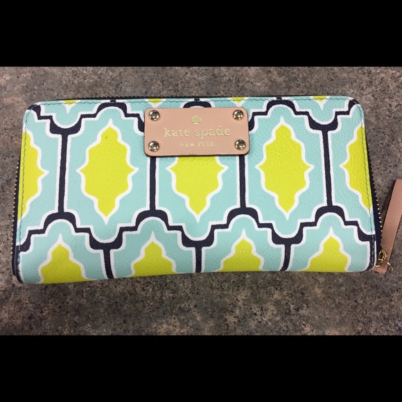 Kate Spade Wallet!