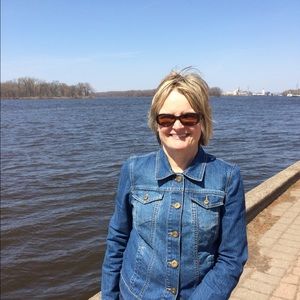 Meet your Posher, Barbara