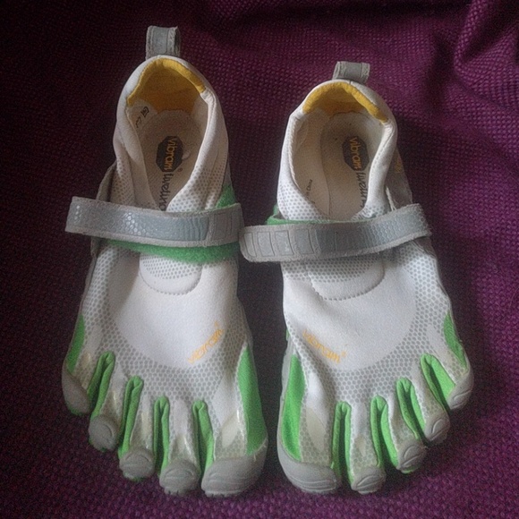 Vibram Toe Shoes