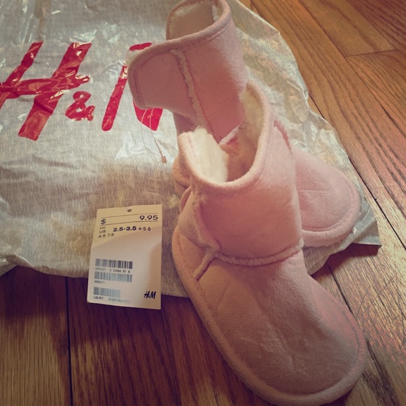 NWT H&M Toddler Girls' Imitation Pink Uggs