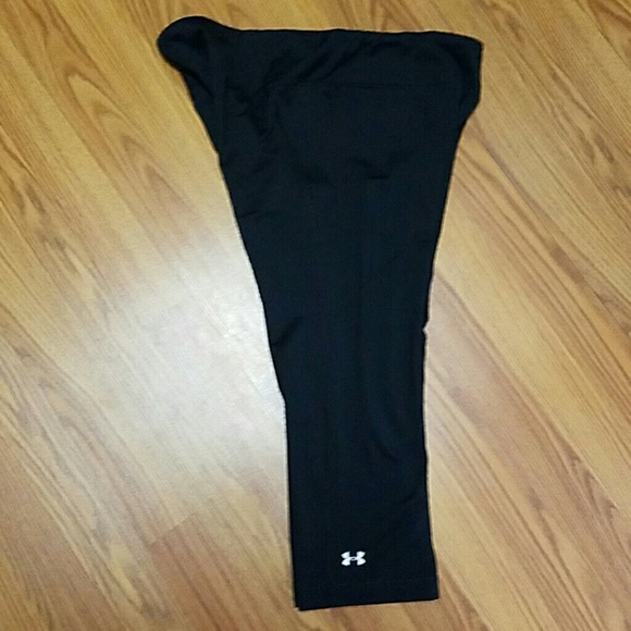 FINAL PRICE DROP***Under Armor  Workout Pants